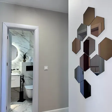 Elegance28 - Stylish Mountain Retreat In By Flat Mаnager בנסקו