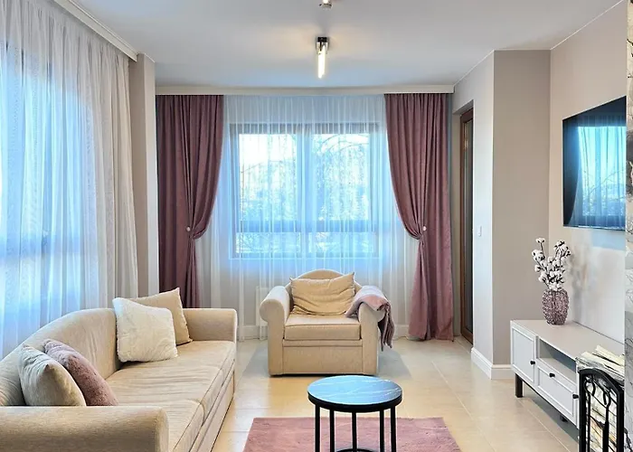 Elegance28 - Stylish Mountain Retreat In By Flat Mаnager Apartamento