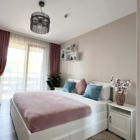 公寓 Elegance28 - Stylish Mountain Retreat In By Flat Mаnager 班斯科